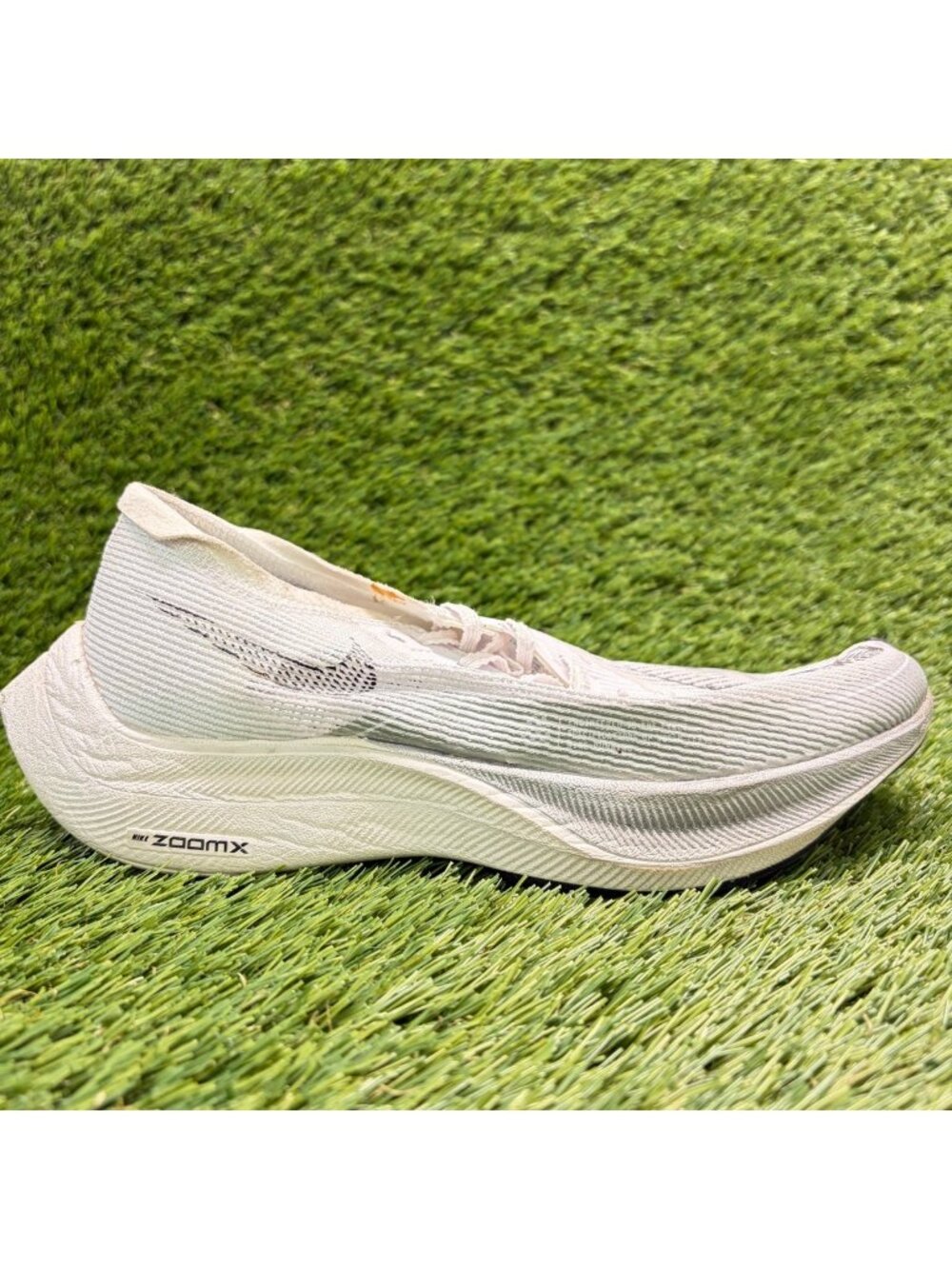 Nike ZoomX Vaporfly Next% 2 Womens Size 7 White Black Running Shoes Sneakers